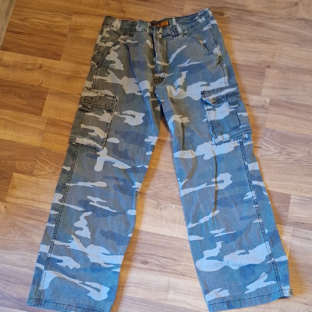 Kids' Camouflage Cargo Pants